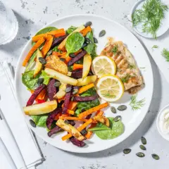 Grillad kolja med rostade rotfrukter och citron. Ett härligt kolja recept med färgglada grönsaker och frön.