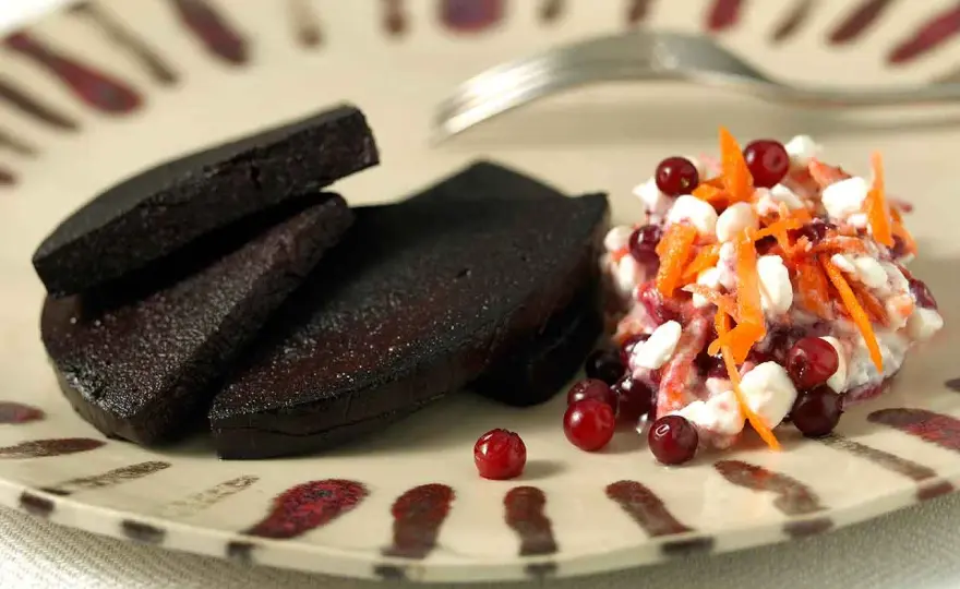 Steka blodpudding - så får du frasig yta och mjuk kärna