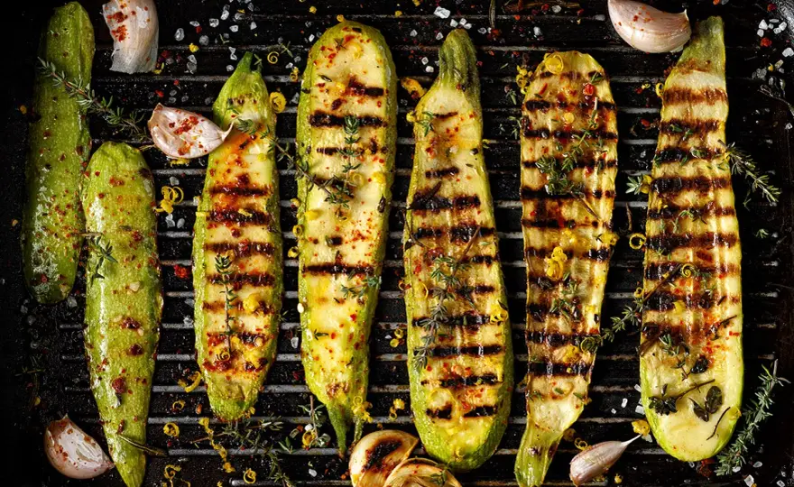 Grillad zucchini - så får du yta, spänst och smak